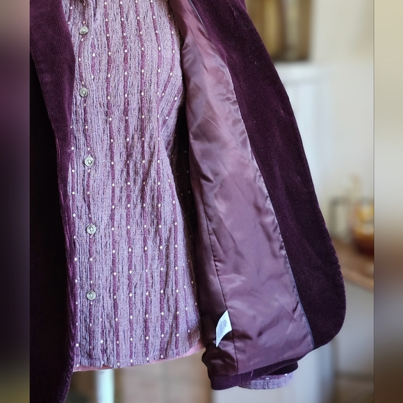 Talbots women's corduroy blazer in Plum. Size 4 - Picture 8 of 10